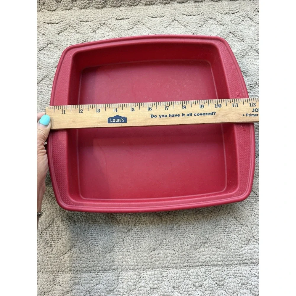 KITCHENAID RED SILICONE SQUARE CAKE PAN Non-Stick